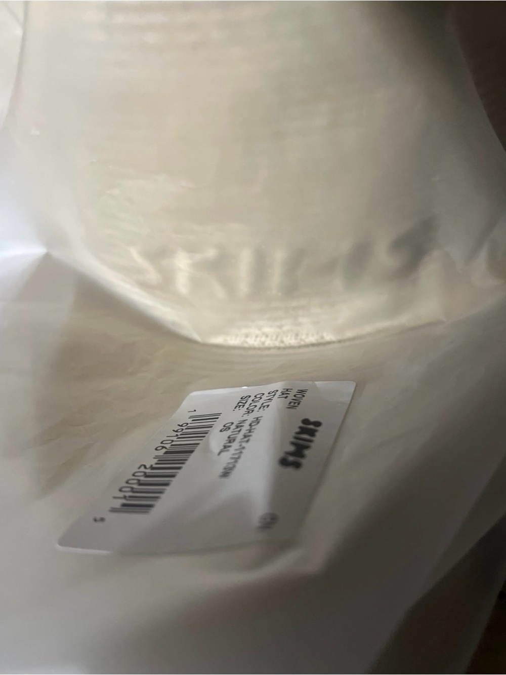 SKIMS WOVEN SIDE SNAP HAT NIP - Picture 4 of 4